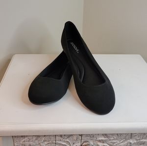 New Soda Black Flats Sz 10